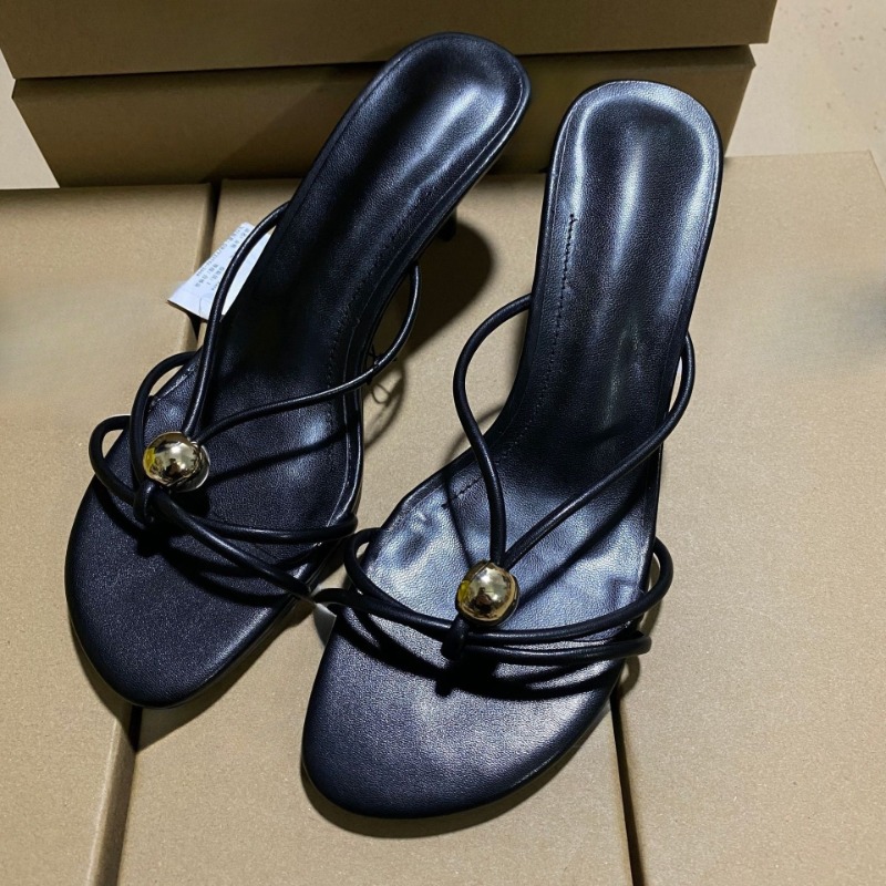 Sandal Musim Panas Wanita Desa - Crossfit Lady ulasan dan harga